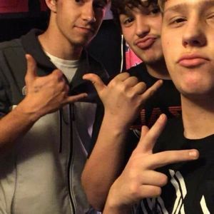 Meet your Posher, Charles